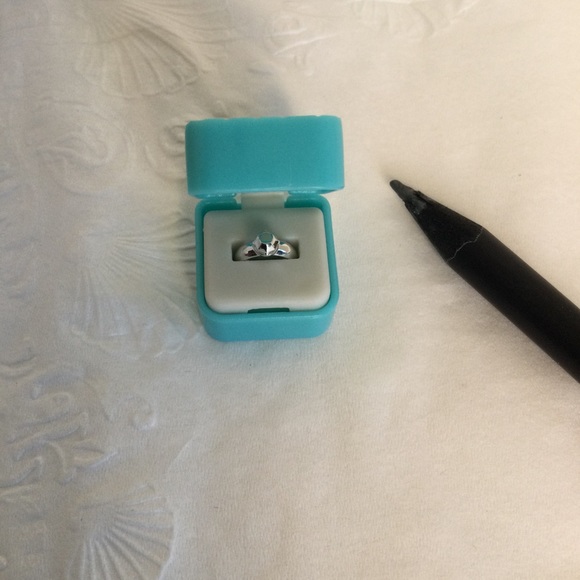 Zuru Mini Brands Fashion *RARE* Ring in Box!!! - Picture 6 of 8